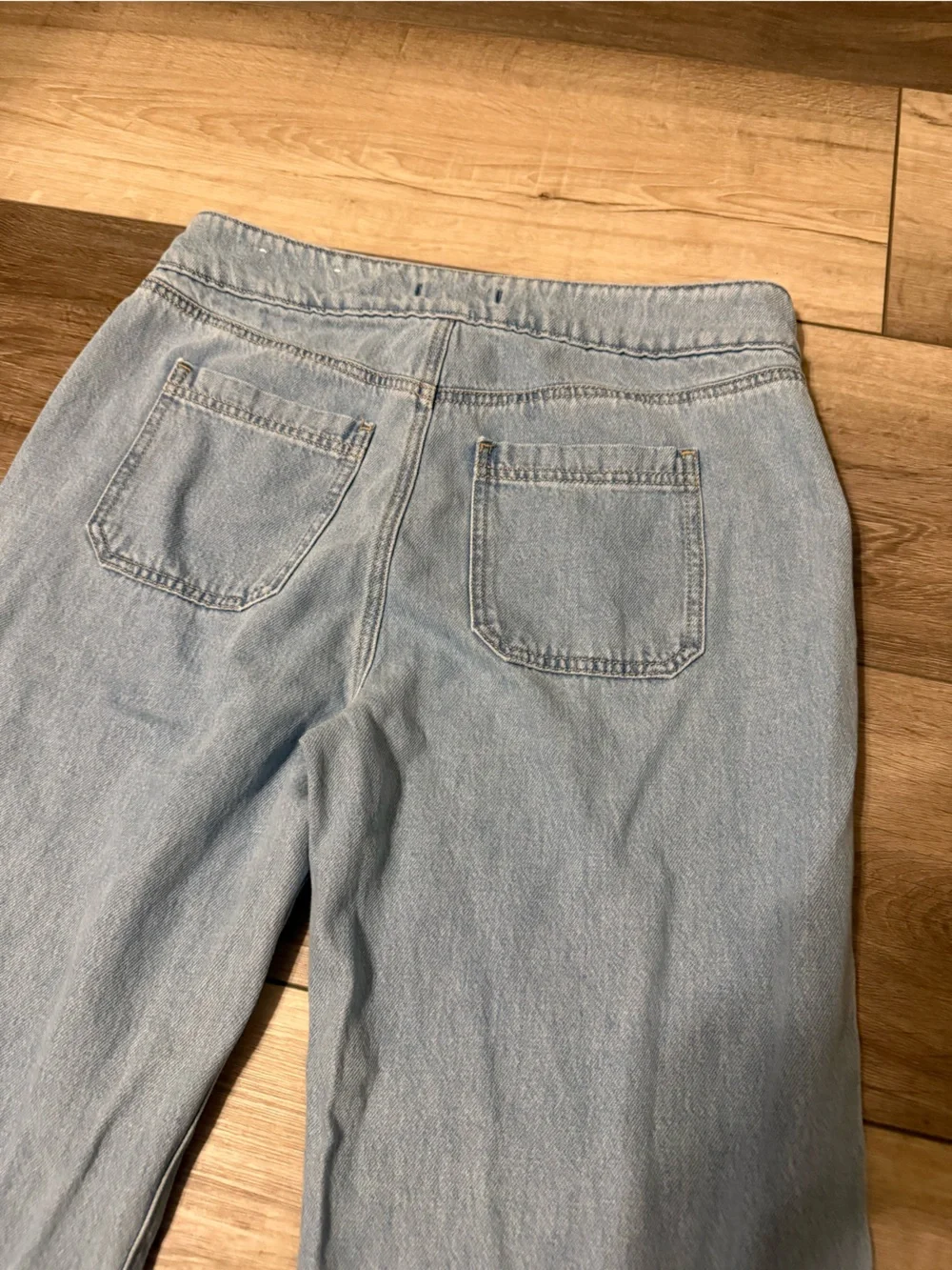 LOFT Light Wash Wide-Leg Jeans